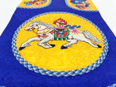 Mongolian Traditional Snuff Bottle Bag, Queen's Carriage